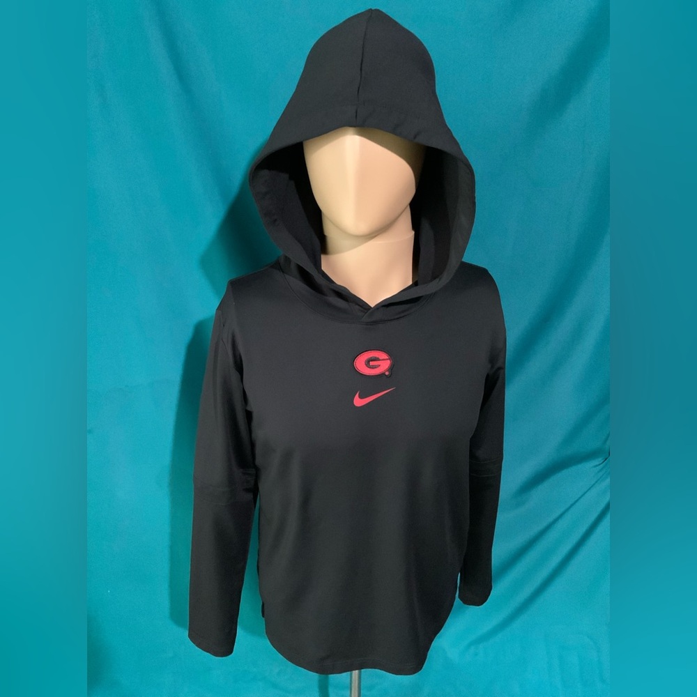 Nike Women’s Performance Black Hoodie w/centered Red Georgia Bulldogs ‘G' Patch